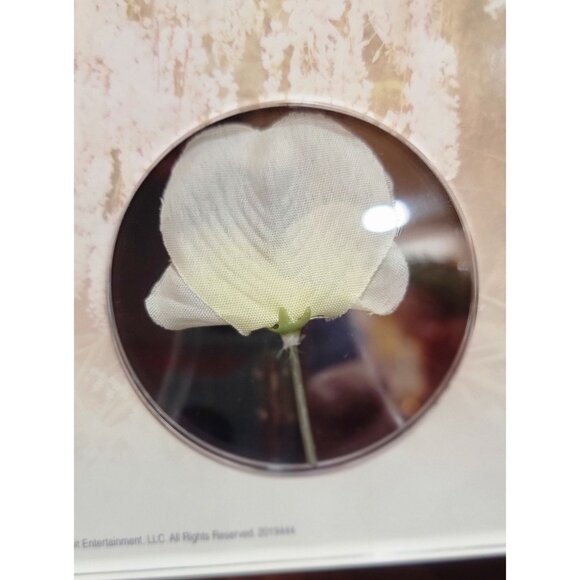 Limited Edition The Twilight Saga:  Breaking Dawn - Part 1 Wedding Photo with Mo - Picture 5 of 10